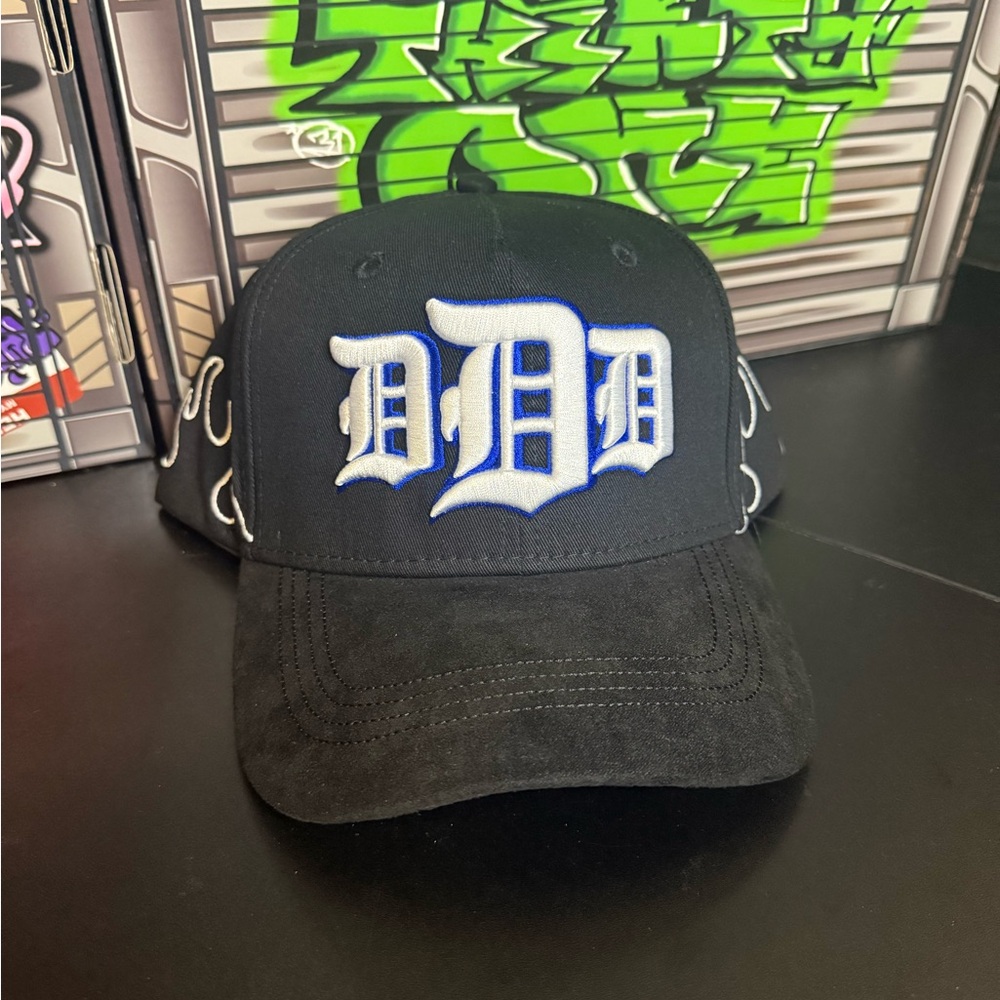 Dandy Hats Triple D
